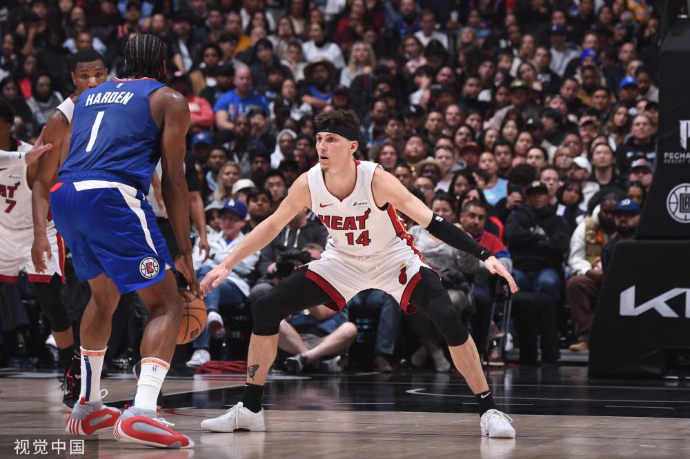 她的每次出 她的每次出