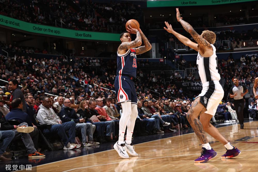 在足球比赛 在足球比赛